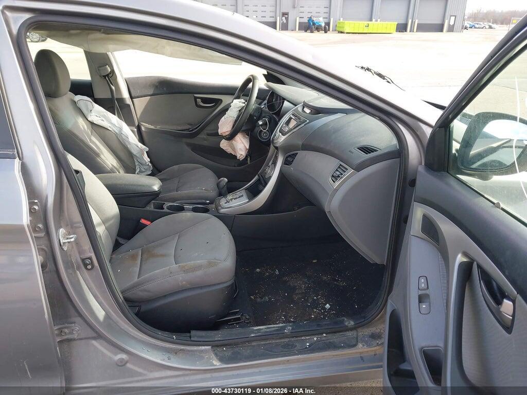 5NPDH4AE0CH093749 2012 HYUNDAI ELANTRA photo no. 5