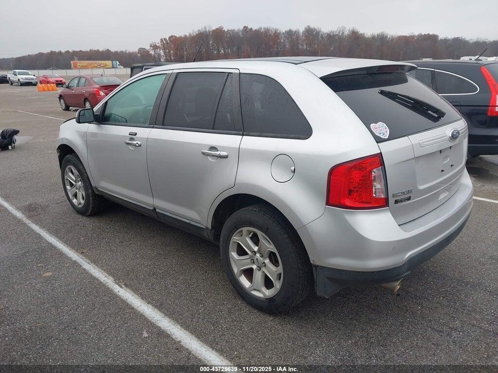 2FMDK3JC9BBB43452 2011 FORD EDGE photo no. 3