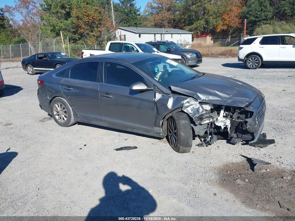 5NPE24AF8JH665016 2018 HYUNDAI SONATA photo no. 1