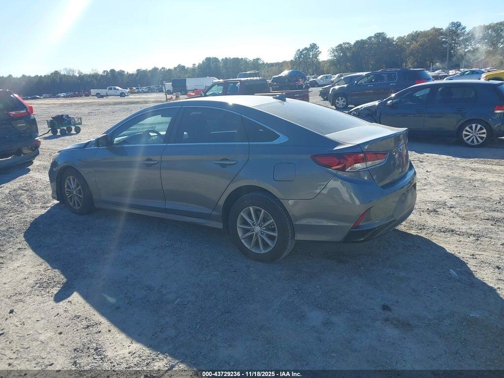 5NPE24AF8JH665016 2018 HYUNDAI SONATA photo no. 3