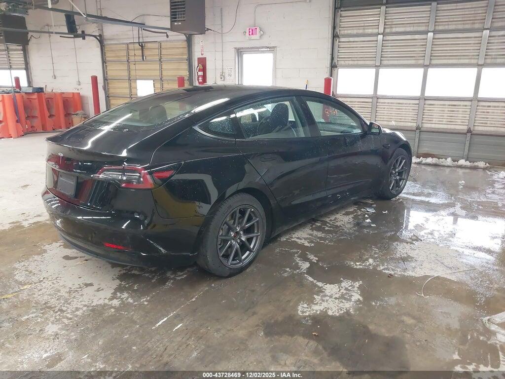 5YJ3E1EA0MF854452 2021 TESLA MODEL 3 photo no. 4