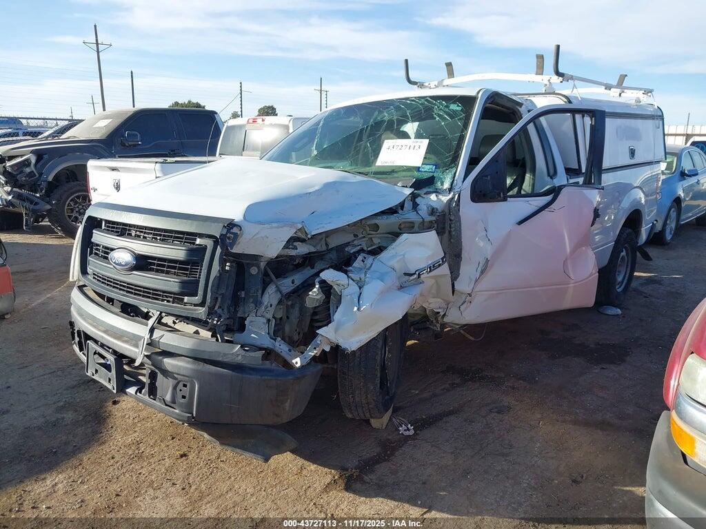 1FTMF1CM1DKE72660 2013 FORD F-150 photo no. 2