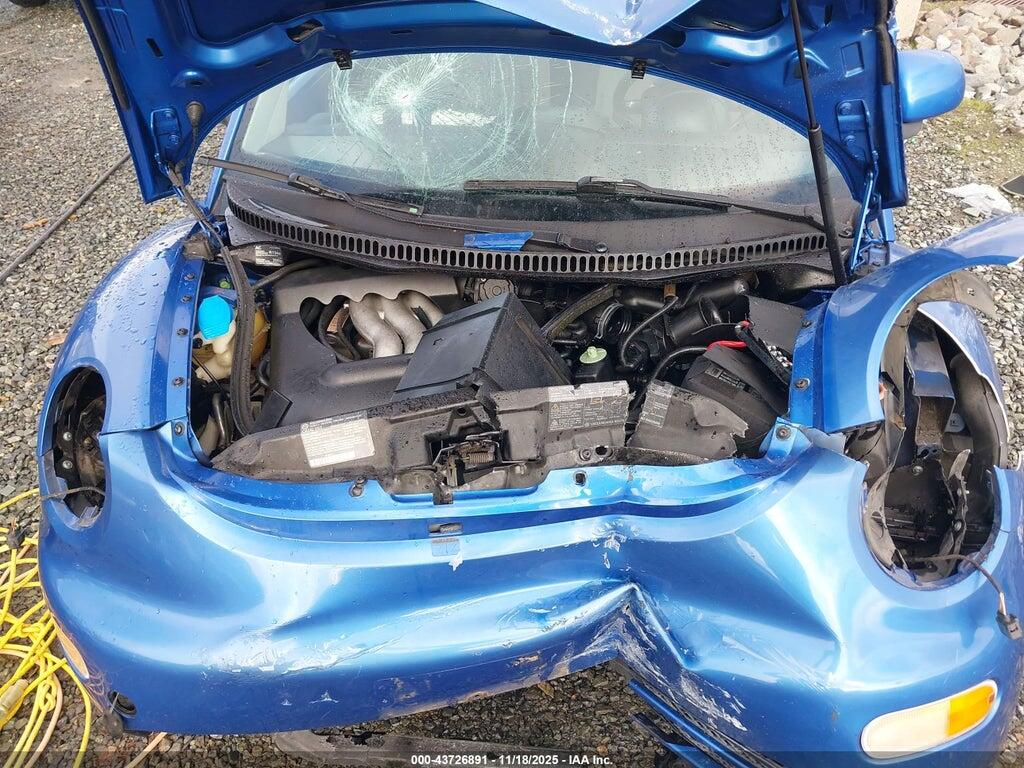 3VWBC21C1YM413054 2000 VOLKSWAGEN NEW BEETLE photo no. 10