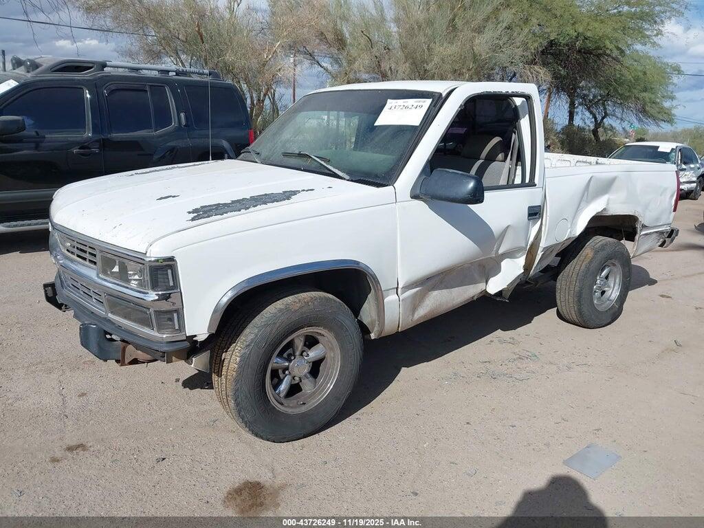 1GCEC14W7TZ223377 1996 CHEVROLET GMT-400 photo no. 2