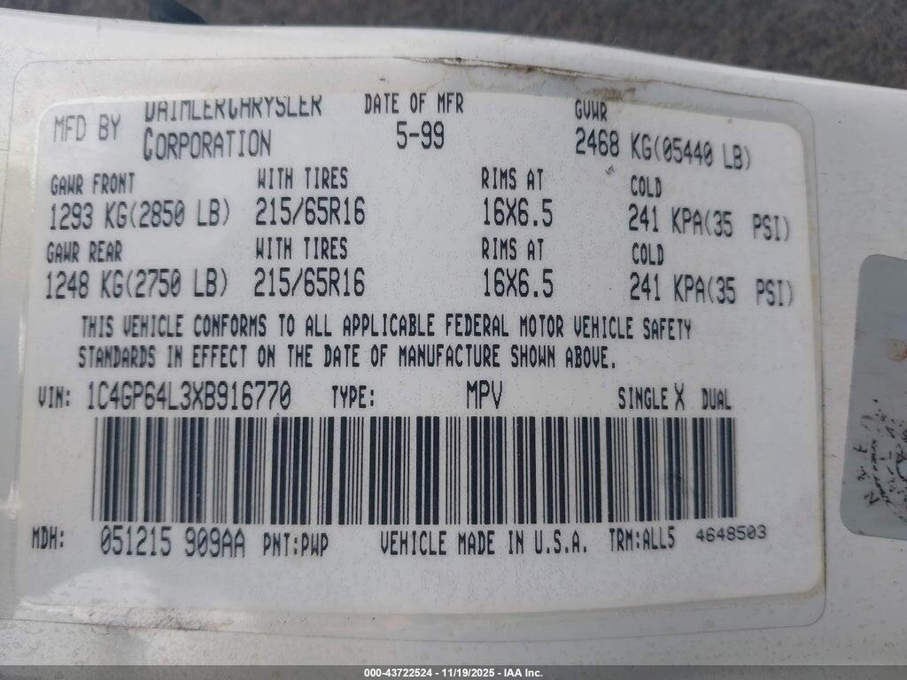 1C4GP64L3XB916770 1999 CHRYSLER TOWN & COUNTRY photo no. 9