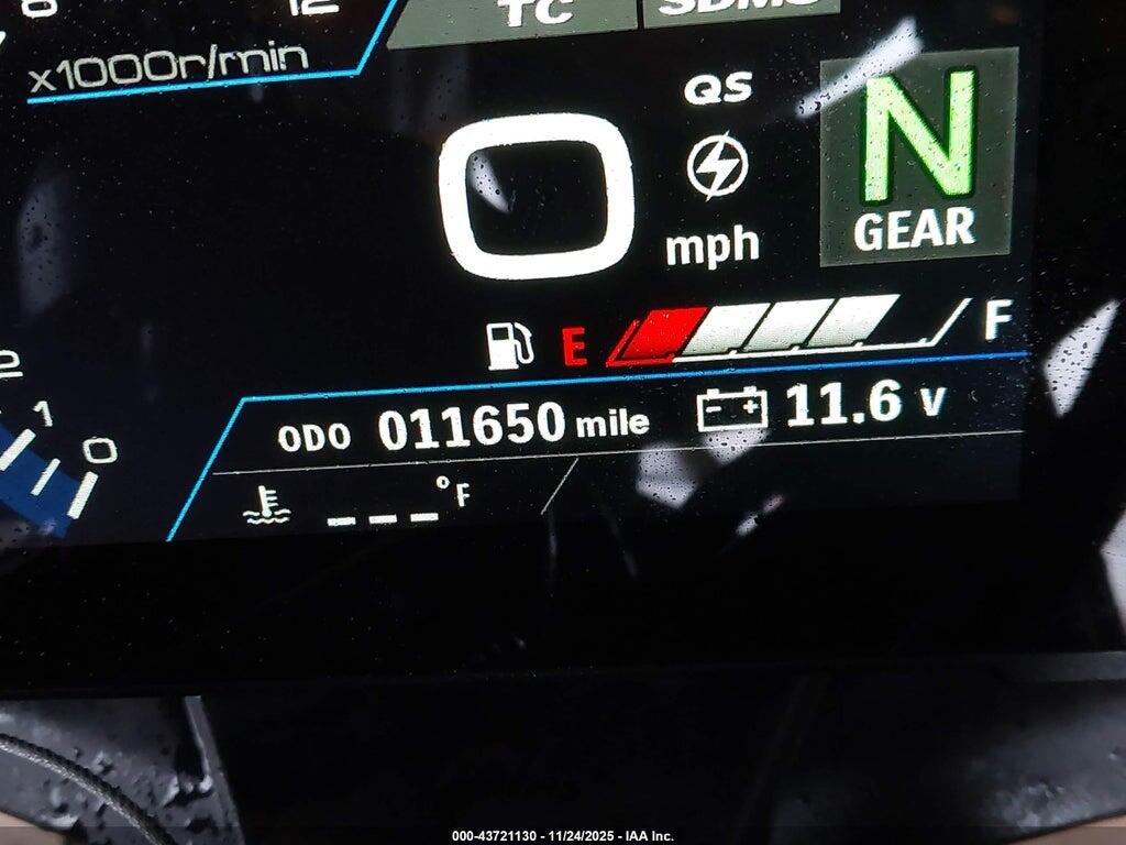 JS1EM13B3R7100704 2024 SUZUKI GSX800 photo no. 7