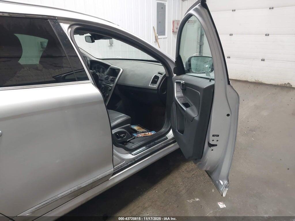 YV4902DZ4E2501753 2014 VOLVO XC60 photo no. 5