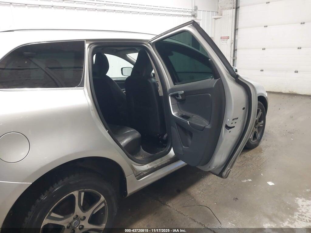 YV4902DZ4E2501753 2014 VOLVO XC60 photo no. 8