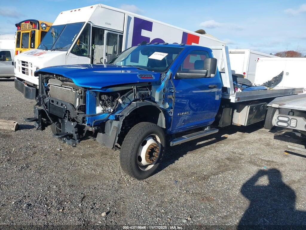 3C7WRMDJ5MG569537 2021 RAM 5500 CHASSIS photo no. 2