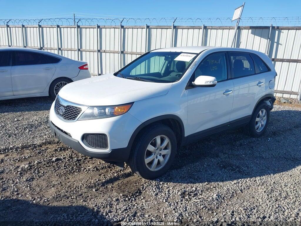 5XYKT4A10DG351876 2013 KIA SORENTO photo no. 2