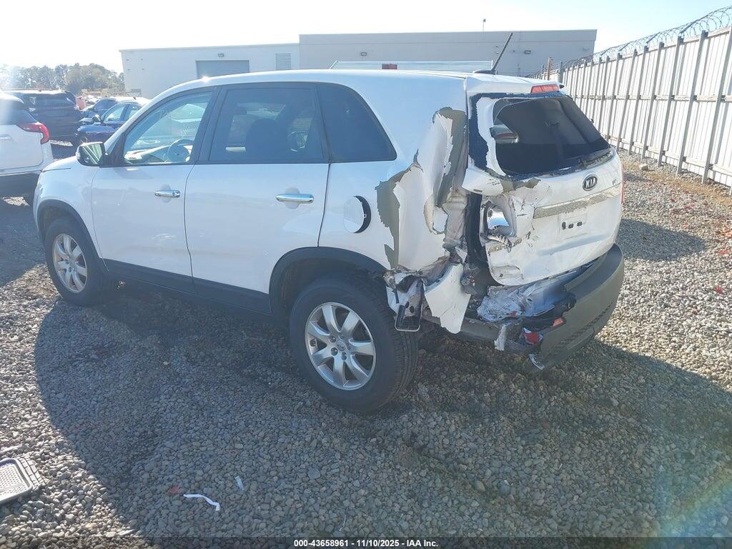 5XYKT4A10DG351876 2013 KIA SORENTO photo no. 3