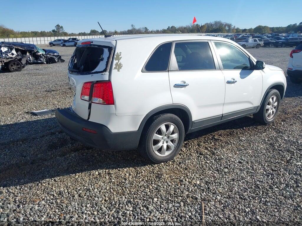 5XYKT4A10DG351876 2013 KIA SORENTO photo no. 4