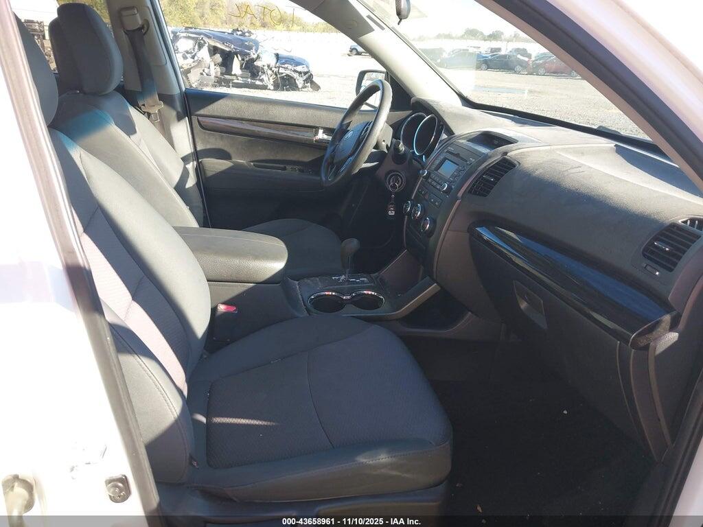 5XYKT4A10DG351876 2013 KIA SORENTO photo no. 5