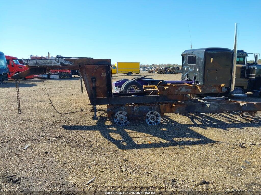 4YDF34320CA740021 2012 KEYSTONE MONTANA photo no. 6