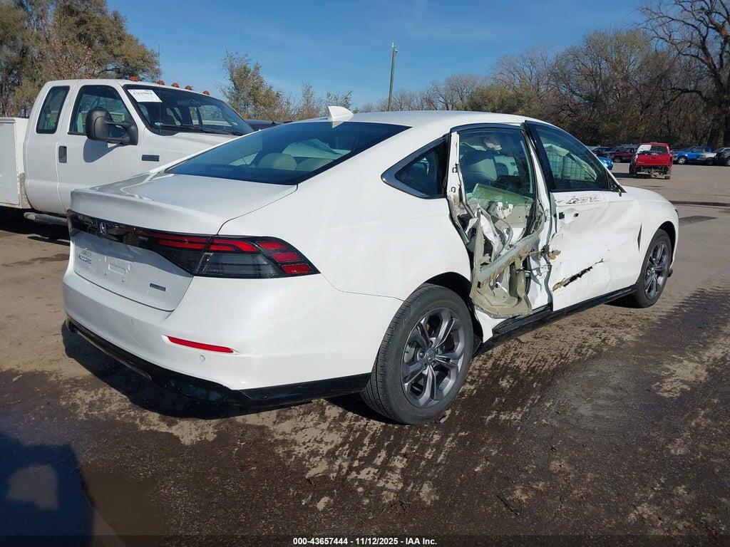 1HGCY2F63SA051682 2025 HONDA ACCORD HYBRID photo no. 4