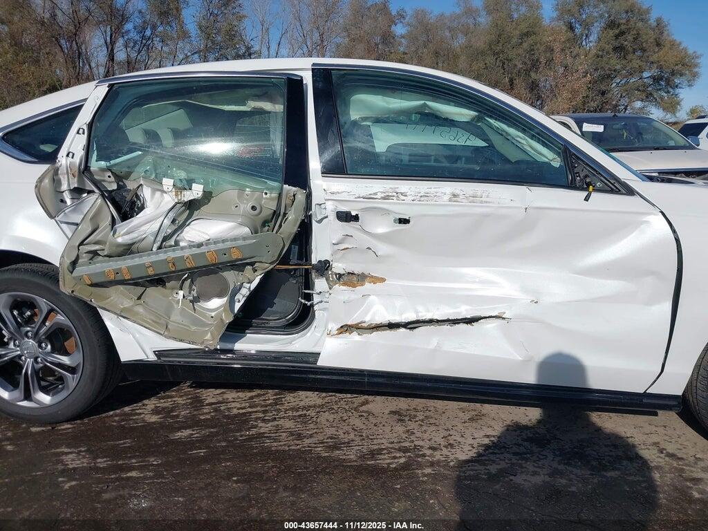1HGCY2F63SA051682 2025 HONDA ACCORD HYBRID photo no. 6