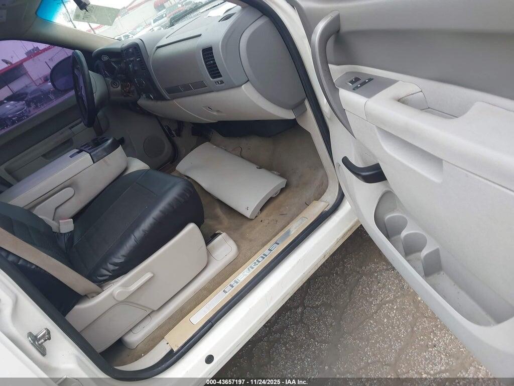 3GCPCSE04CG144709 2012 CHEVROLET SILVERADO 1500 photo no. 5