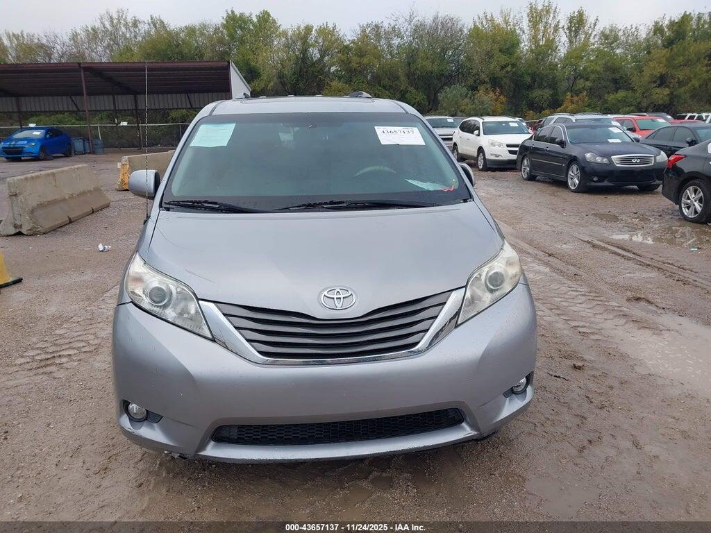 5TDYK3DC4ES437877 2014 TOYOTA SIENNA photo no. 12