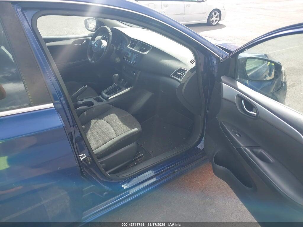 3N1AB7AP1JY310655 2018 NISSAN SENTRA photo no. 5