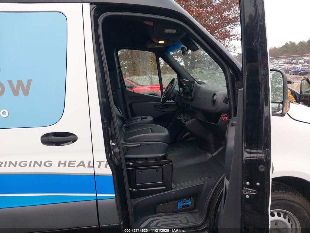 W1Z4EGHY0LT020555 2020 MERCEDES-BENZ SPRINTER 2500 photo no. 5
