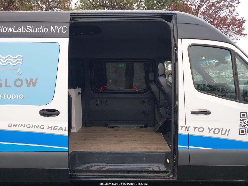 W1Z4EGHY0LT020555 2020 MERCEDES-BENZ SPRINTER 2500 photo no. 8
