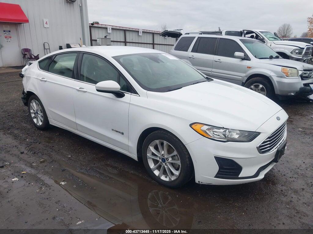 3FA6P0LU5KR207769 2019 FORD FUSION HYBRID photo no. 1