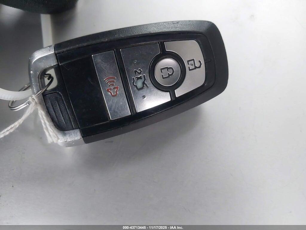 3FA6P0LU5KR207769 2019 FORD FUSION HYBRID photo no. 11