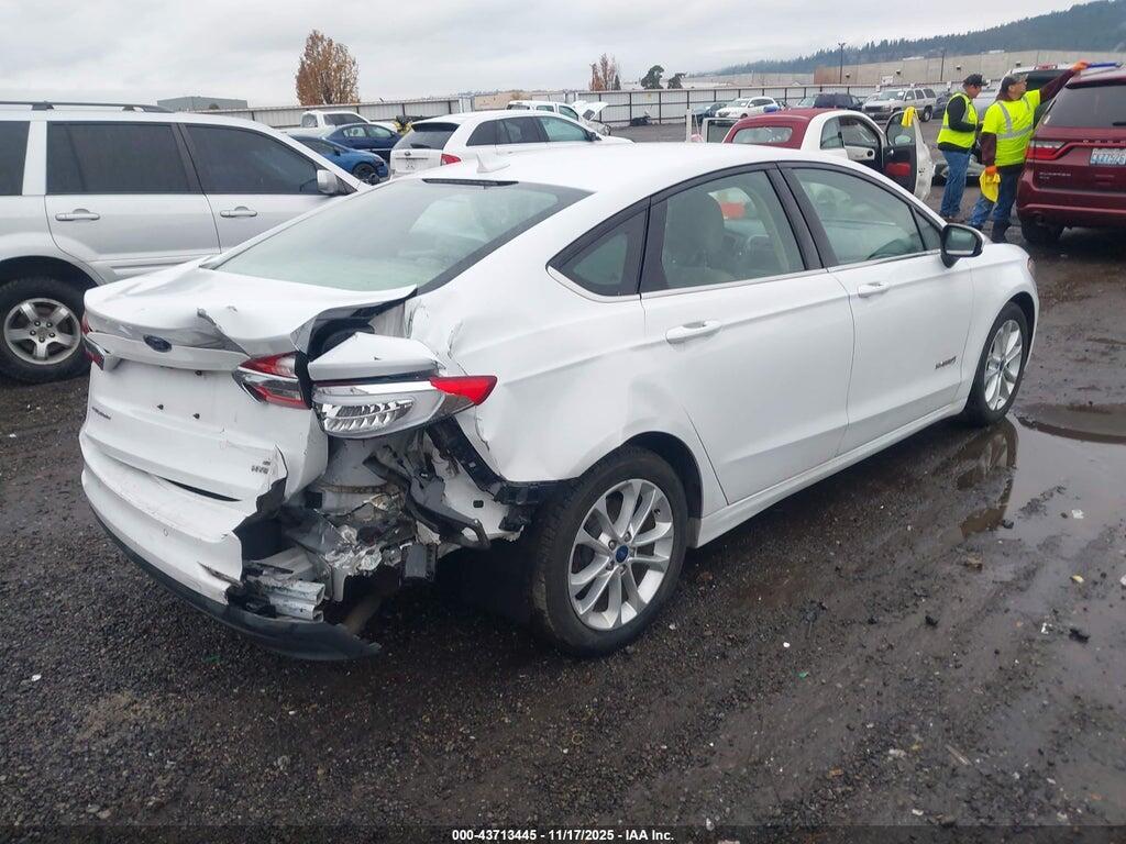 3FA6P0LU5KR207769 2019 FORD FUSION HYBRID photo no. 4