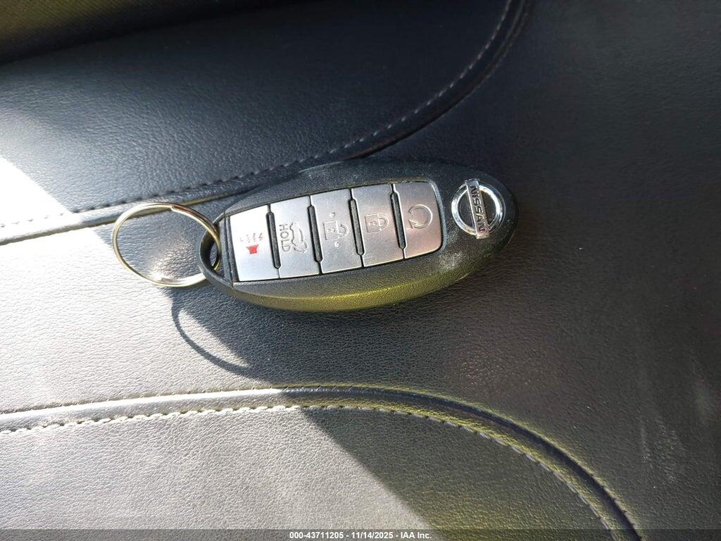 KNMAT2MV4JP598244 2018 NISSAN ROGUE photo no. 11