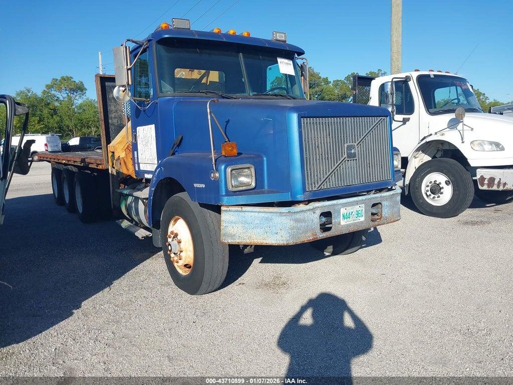 4V5JCBGF1VR854810 1997 VOLVO CONVENTIONAL photo no. 1