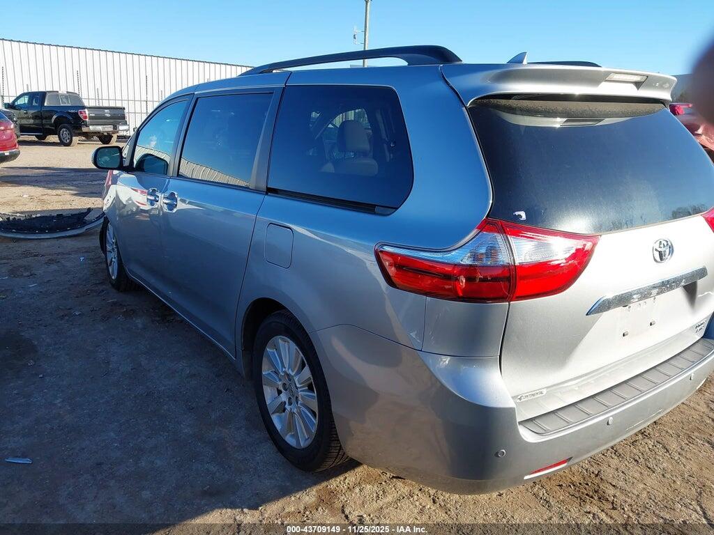 5TDDK3DC7FS116044 2015 TOYOTA SIENNA photo no. 3