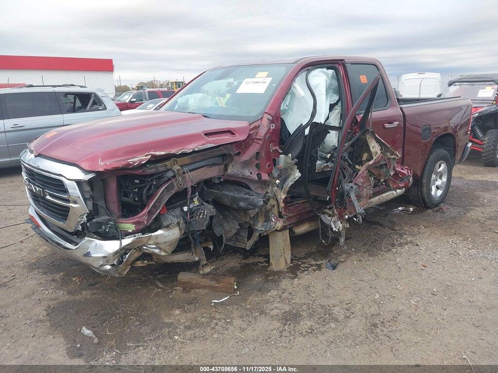 1C6SRFBT3KN761689 2019 RAM 1500 photo no. 2