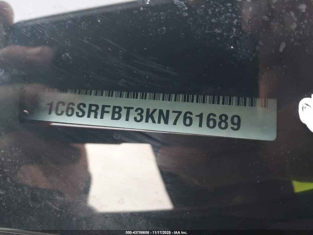 1C6SRFBT3KN761689 2019 RAM 1500 photo no. 9