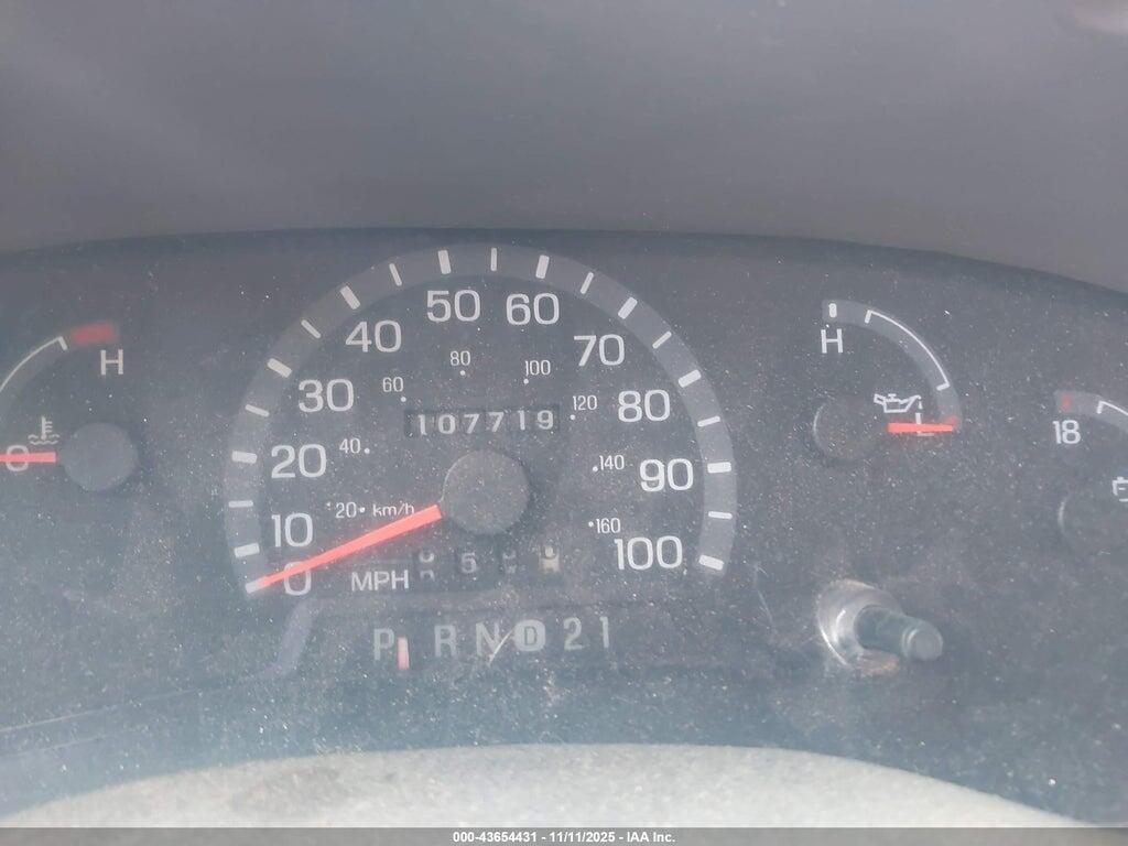 1FTNS24L43HA23531 2003 FORD E-250 photo no. 7