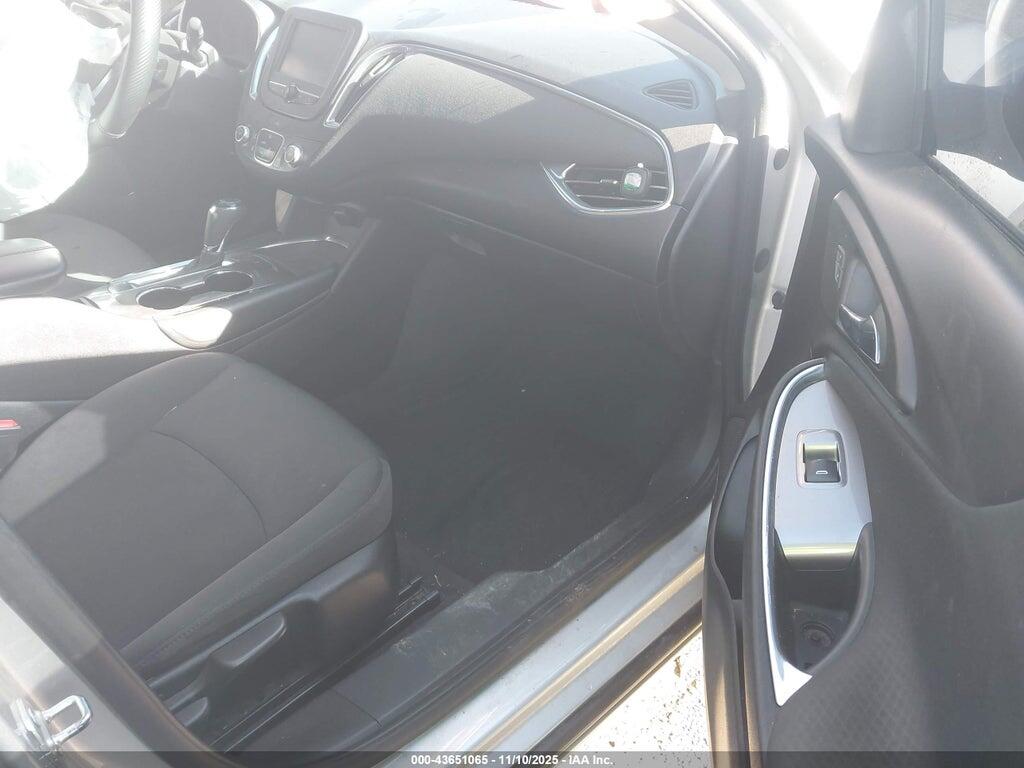 1G1ZD5ST5JF276259 2018 CHEVROLET MALIBU photo no. 5
