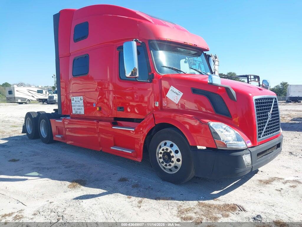 4V4NC9EH7GN959073 2016 VOLVO VN photo no. 1