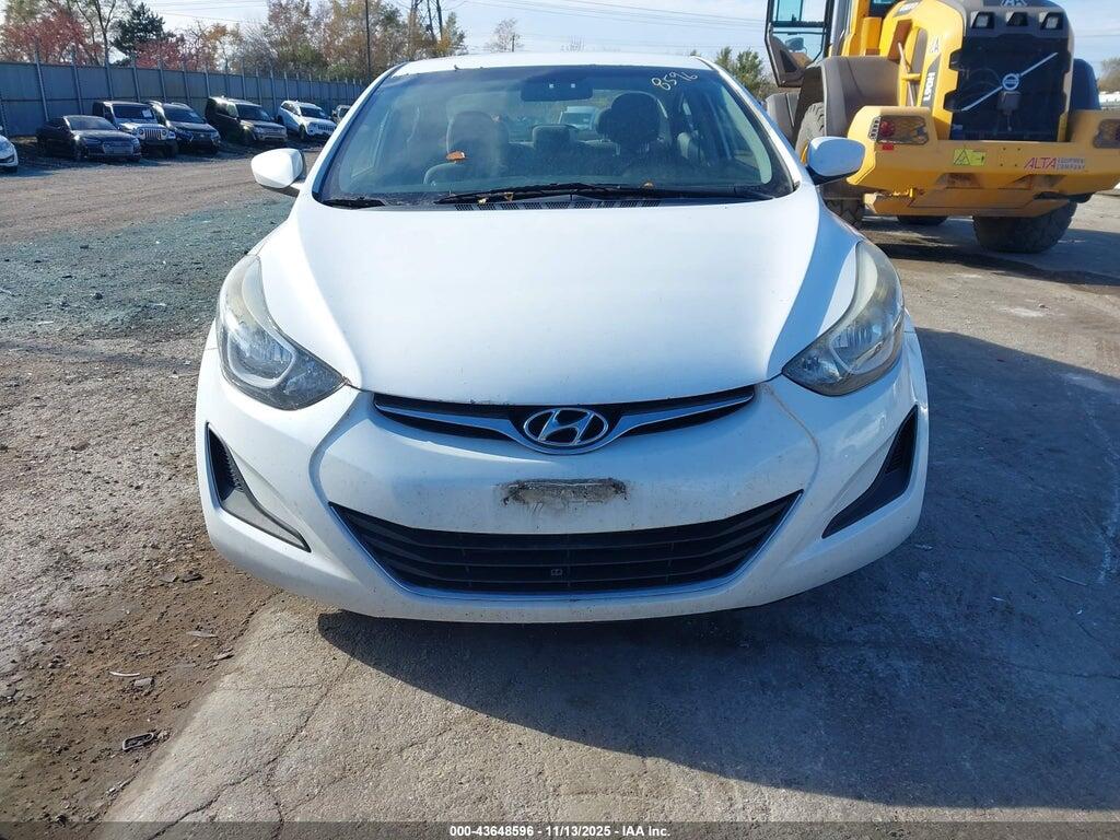 5NPDH4AE5GH735727 2016 HYUNDAI ELANTRA photo no. 12
