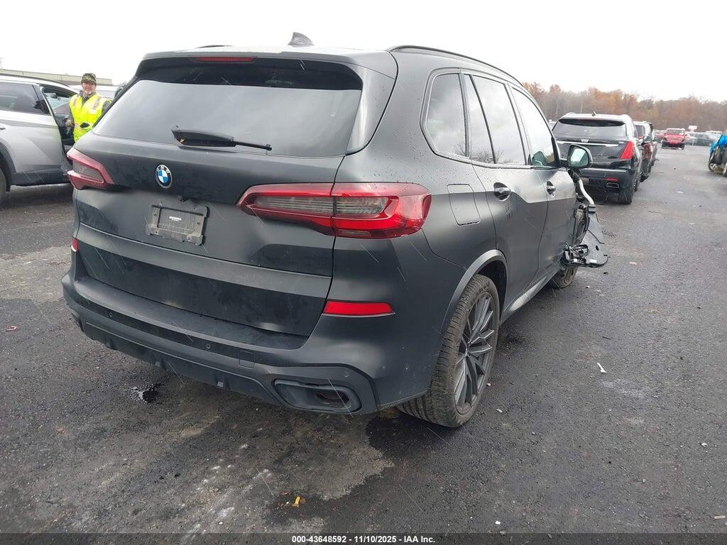 5UXCR6C07N9K62083 2022 BMW X5 photo no. 4