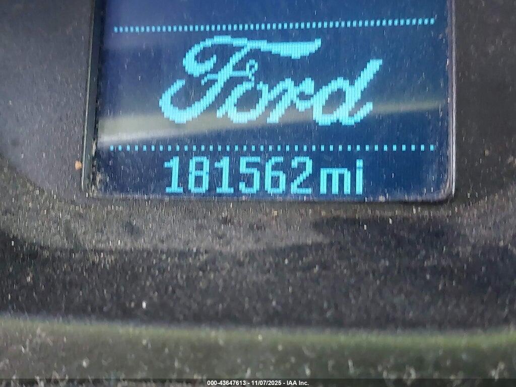 1FAHP3F24CL107876 2012 FORD FOCUS photo no. 7