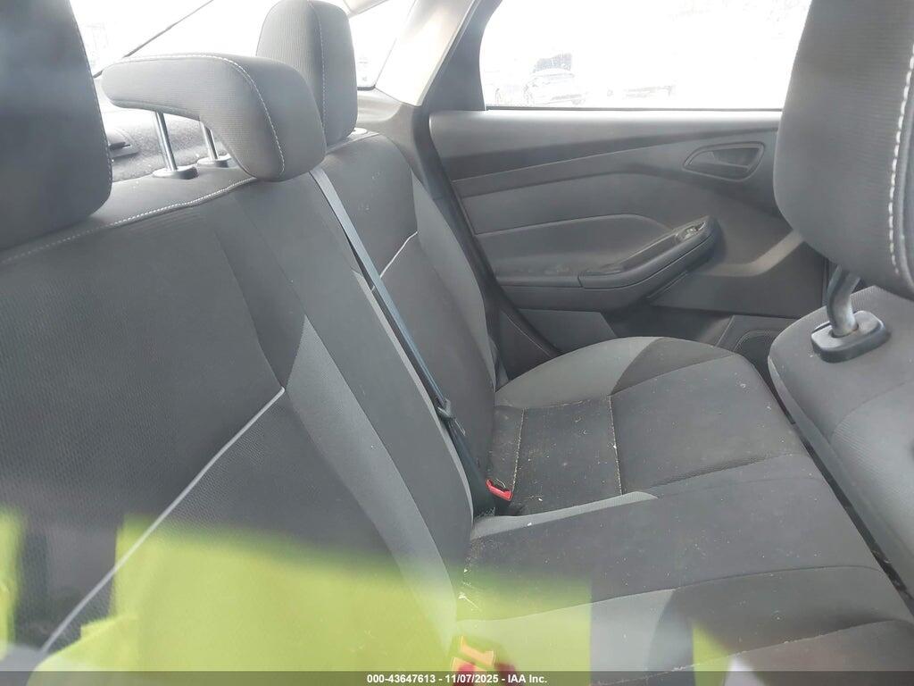 1FAHP3F24CL107876 2012 FORD FOCUS photo no. 8