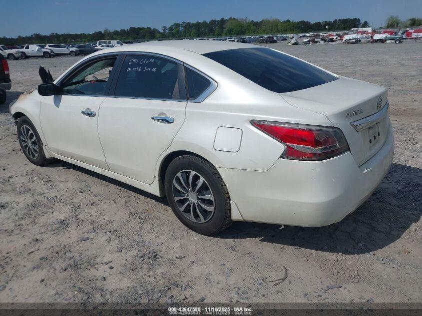 1N4AL3APXFC593565 2015 NISSAN ALTIMA photo no. 3