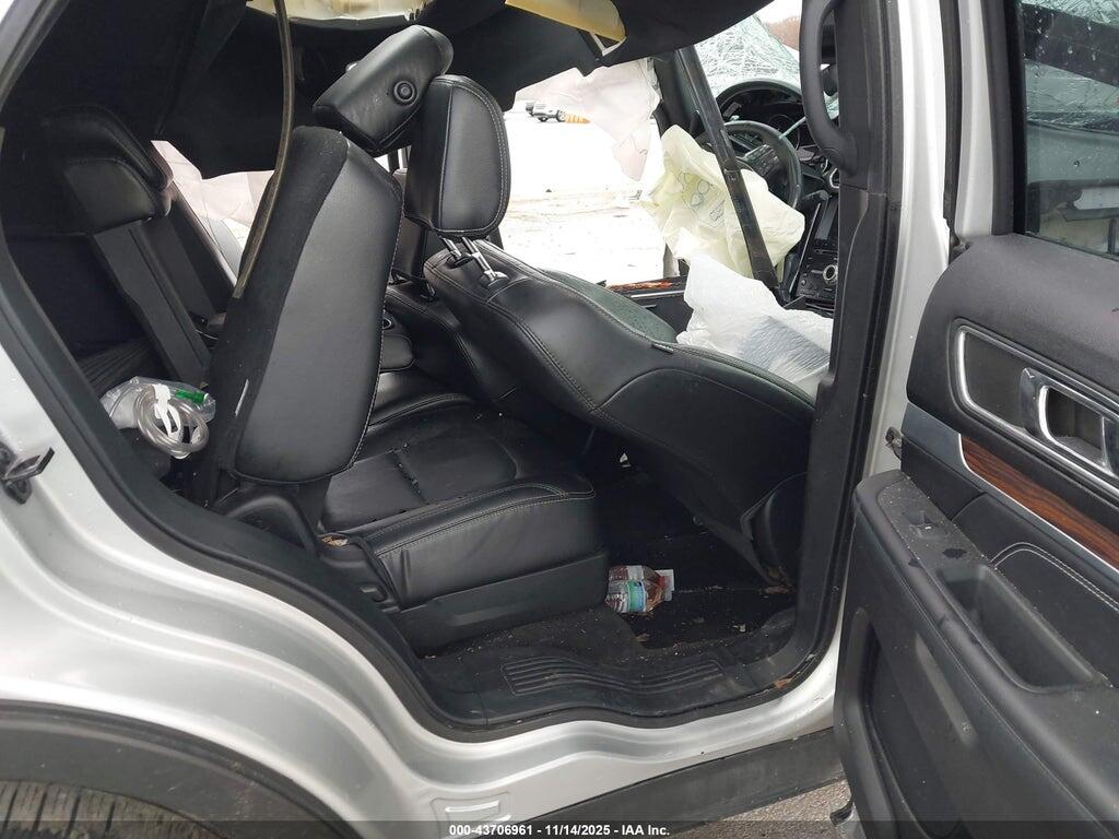 1FM5K8F80JGA28820 2018 FORD EXPLORER photo no. 8