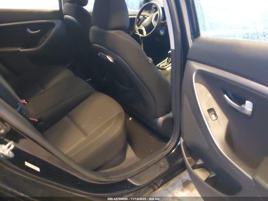 KMHD35LE3DU039933 2013 HYUNDAI ELANTRA GT photo no. 8