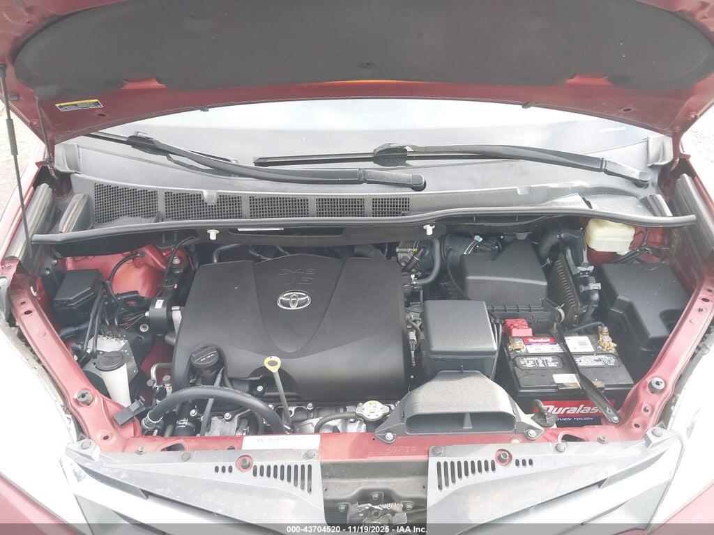 5TDYZ3DC9KS980973 2019 TOYOTA SIENNA photo no. 10