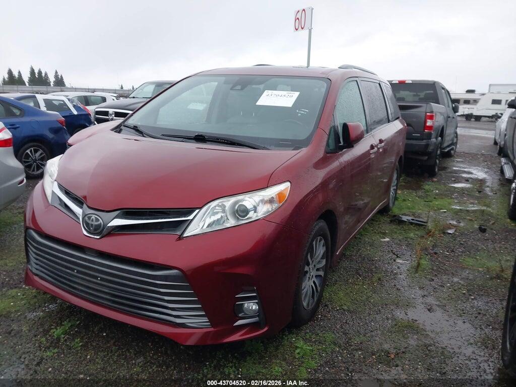 5TDYZ3DC9KS980973 2019 TOYOTA SIENNA photo no. 2
