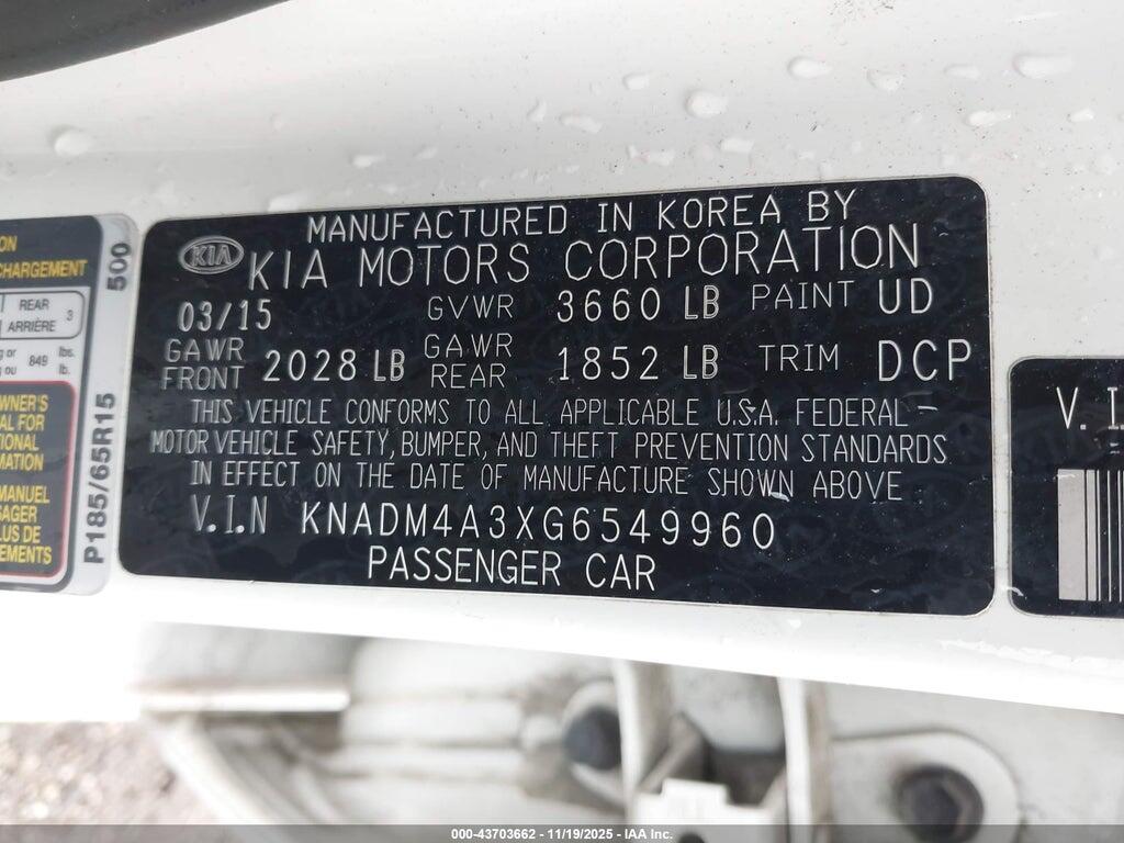 KNADM4A3XG6549960 2016 KIA RIO photo no. 9