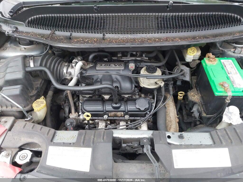 2C8GP64L45R244313 2005 CHRYSLER TOWN & COUNTRY photo no. 10