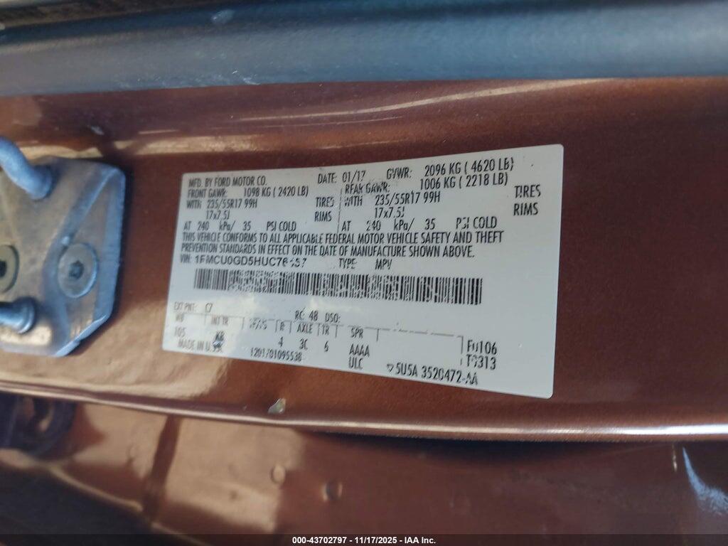 1FMCU0GD5HUC76457 2017 FORD ESCAPE photo no. 9