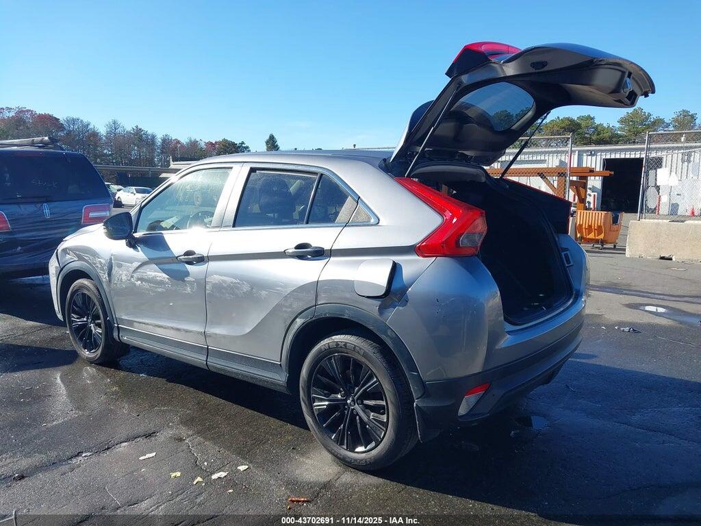 JA4AS3AA5KZ002794 2019 MITSUBISHI ECLIPSE CROSS photo no. 3