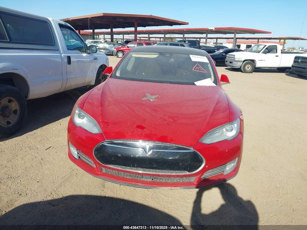 5YJSA1H1XFFP75800 2015 TESLA MODEL S photo no. 12